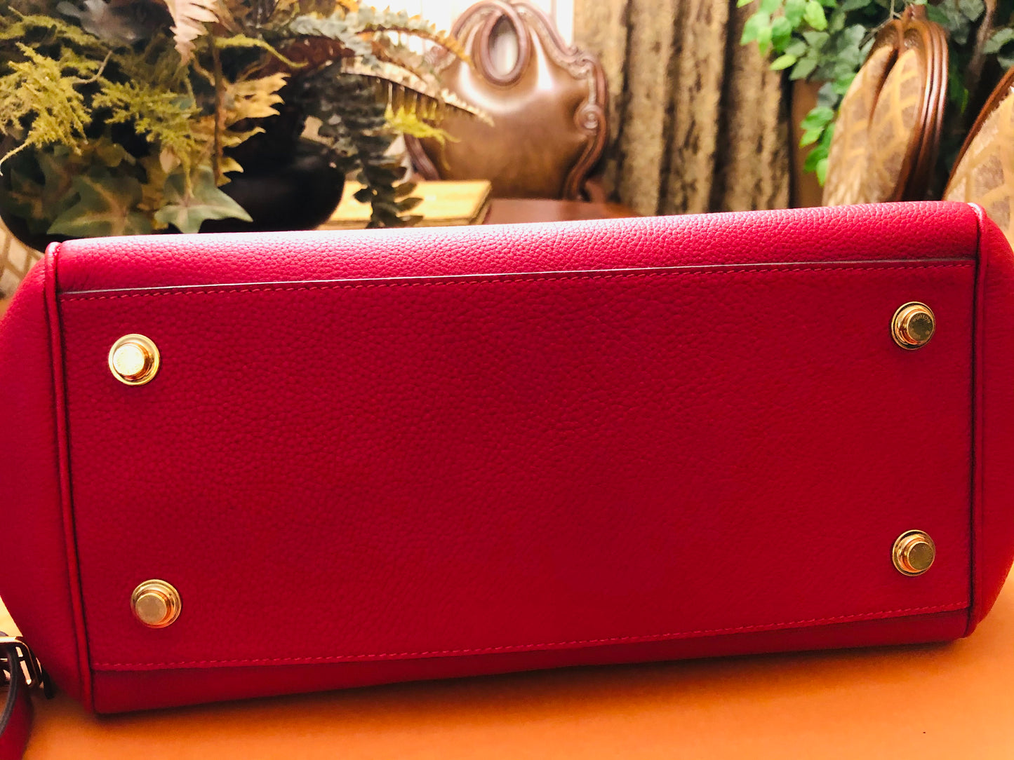 Louis Vuiton Milla MM Red - Luxury Chique