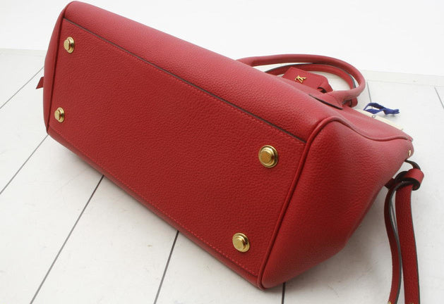 Louis Vuiton Milla MM Red - Luxury Chique